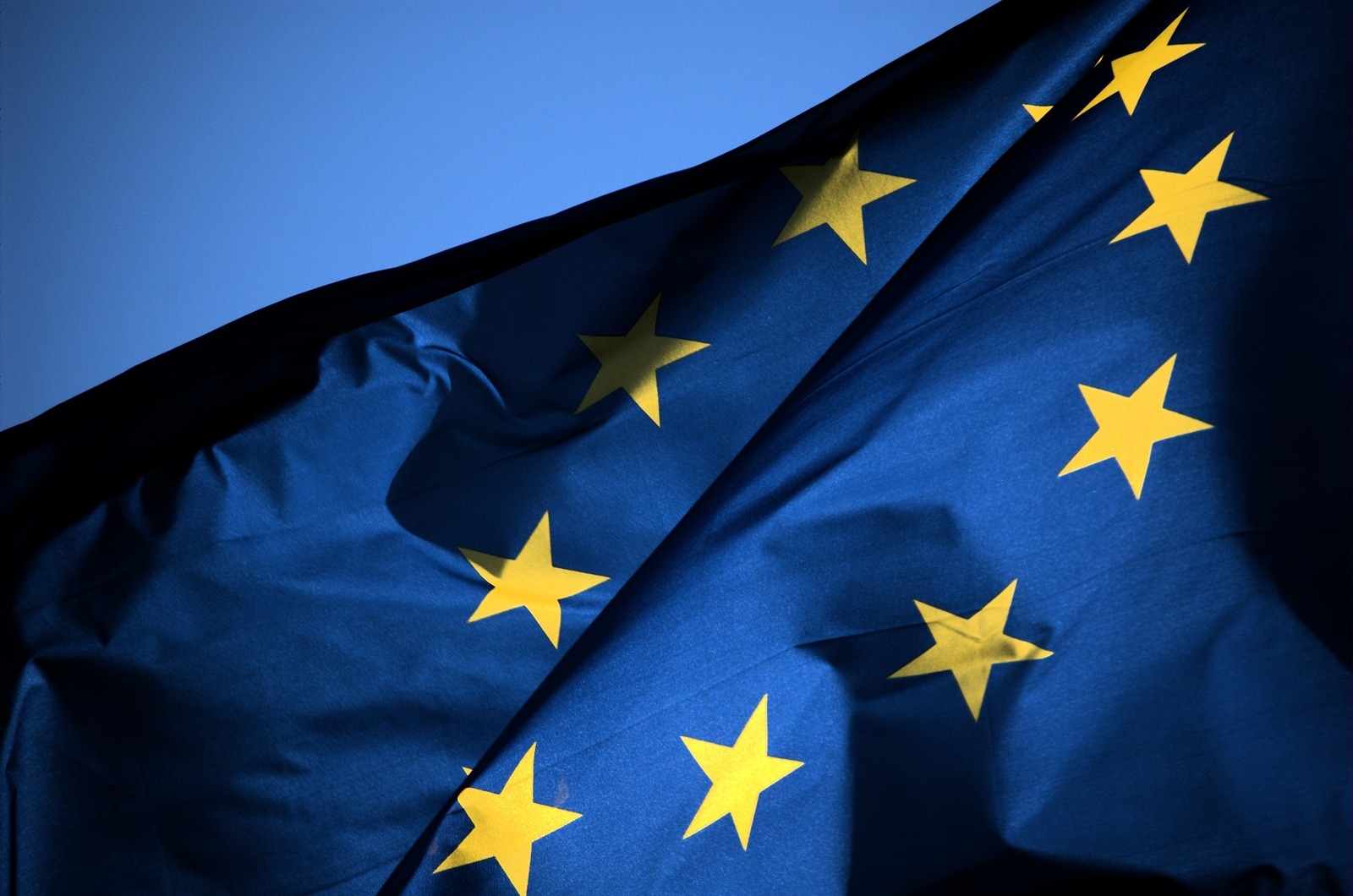 EU approved Link Tax and Upload Filter directive