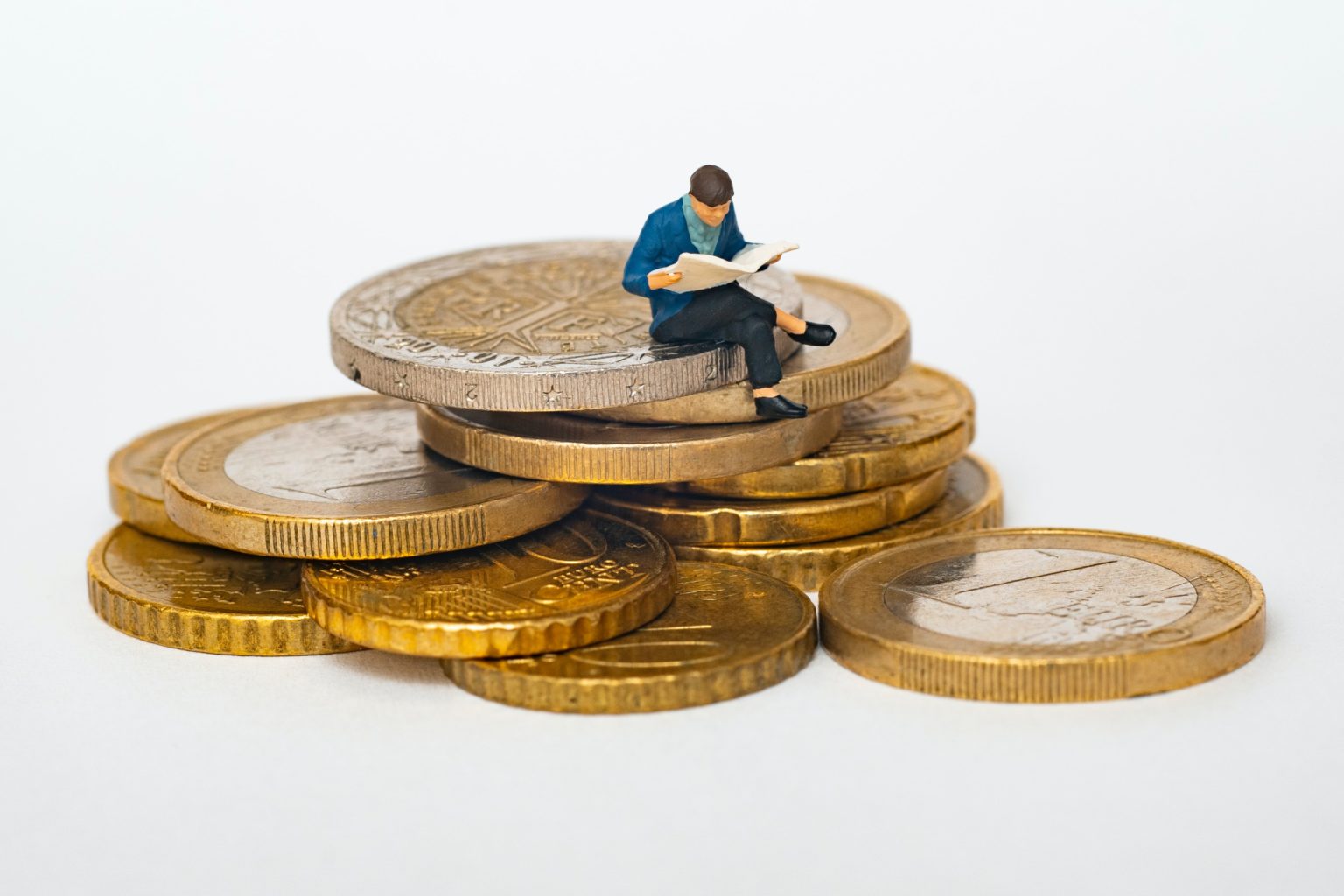 Image of pile of coins - 6 Ways to Increase Ad Revenue